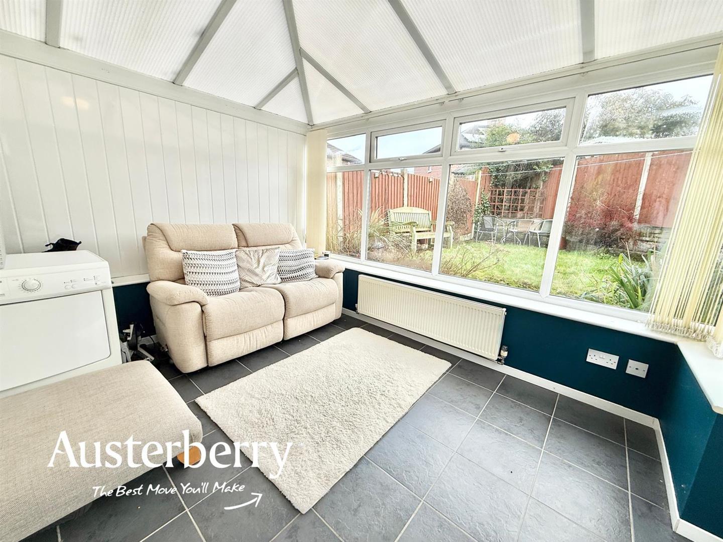 3 bed property in Millward Road, Stoke-On-Trent